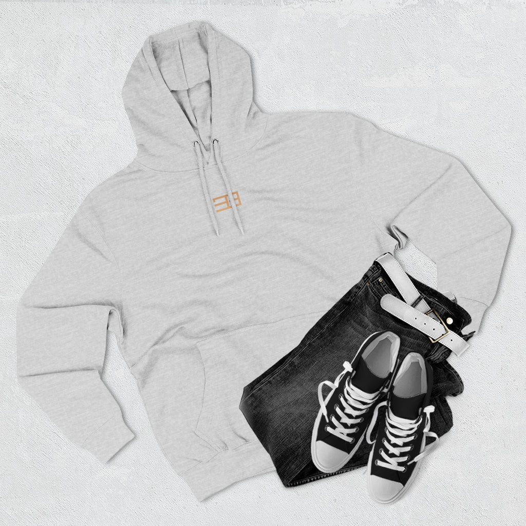 Minimal Logo Fleece Hoodie — Three-Panel Cozy Pullover