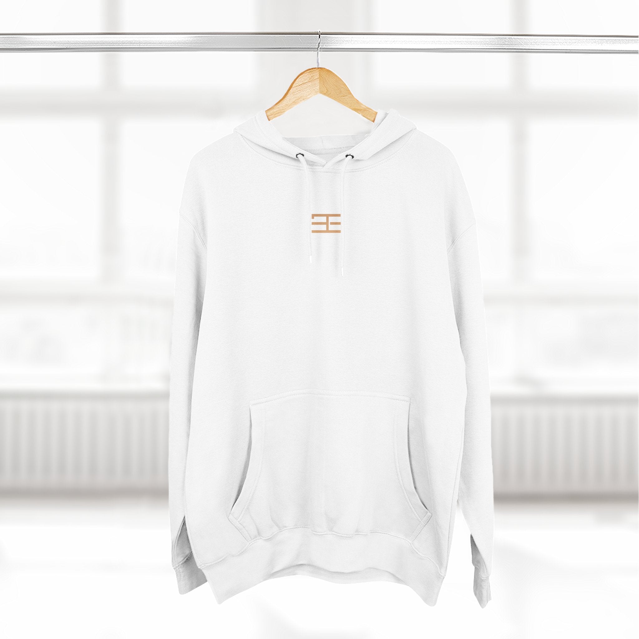 Minimal Logo Fleece Hoodie — Three-Panel Cozy Pullover