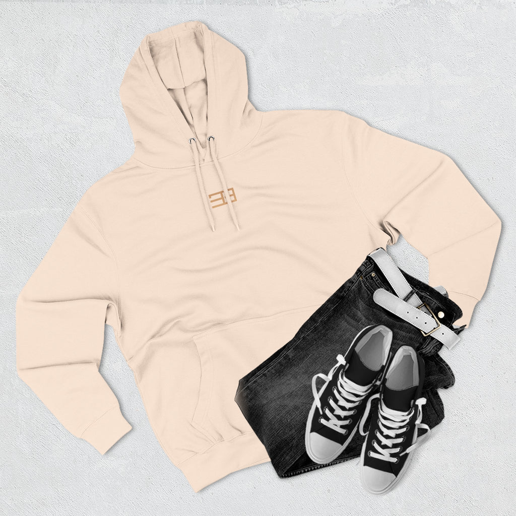 Minimal Logo Fleece Hoodie — Three-Panel Cozy Pullover